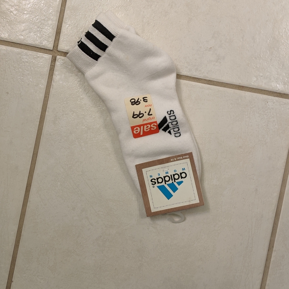 NWT vintage Adidas socks women
